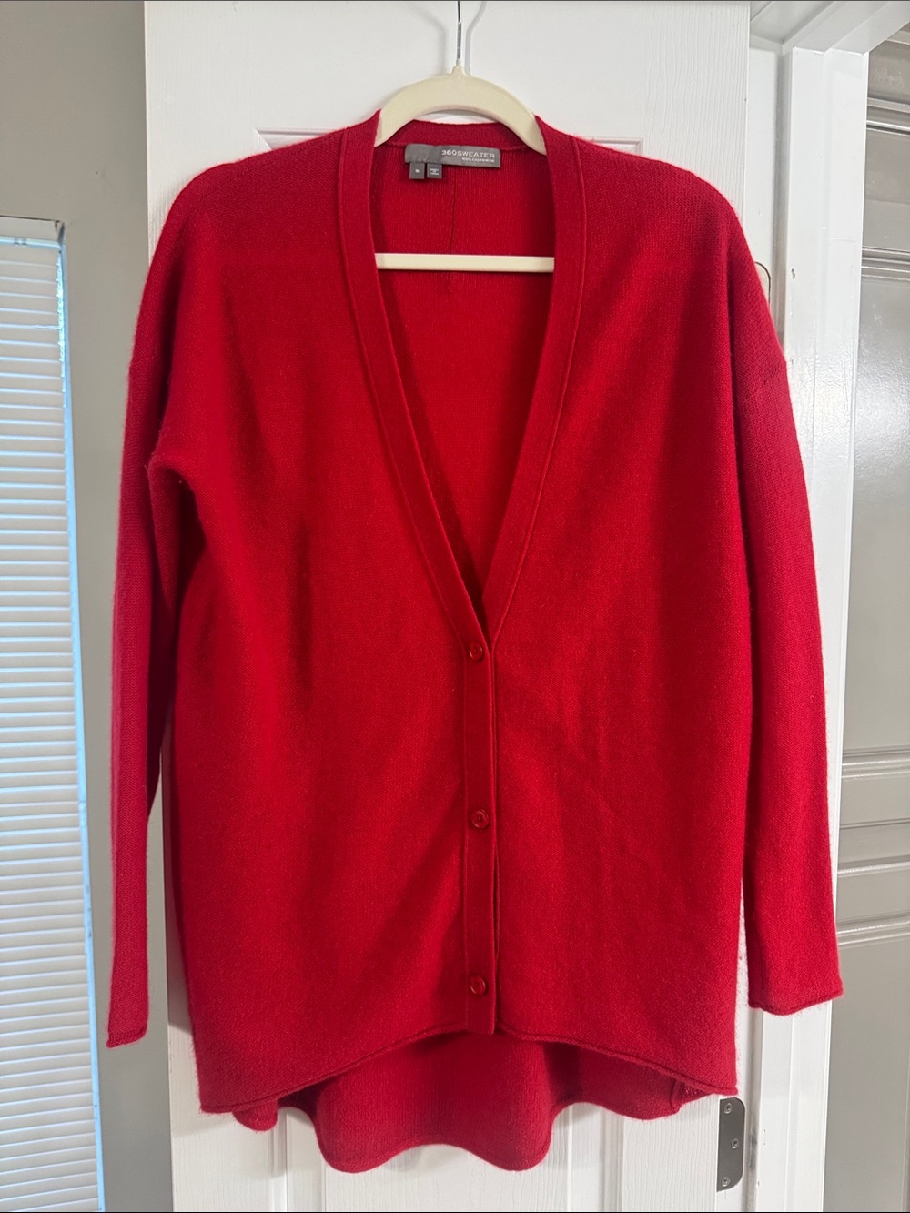 360 Sweater Red V-Neck Cashmere Cardigan